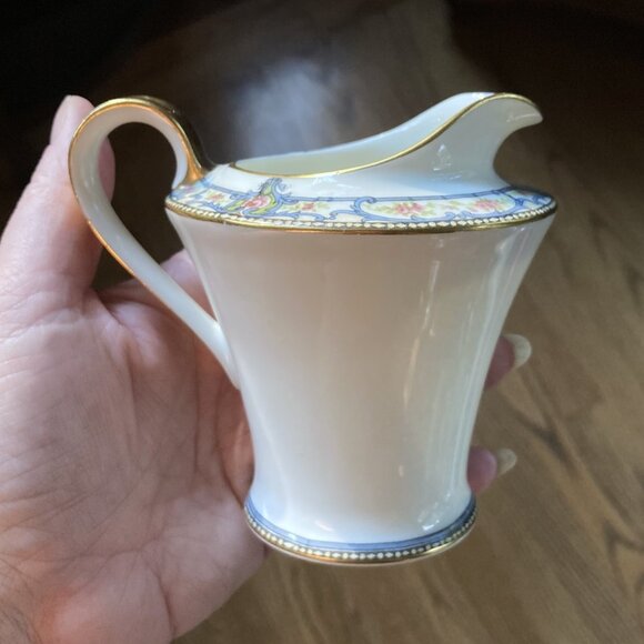 RARE "Troy" Upright Creamer, Theodore Haviland Limoges France, Gold Trim. EUC - Picture 11 of 12